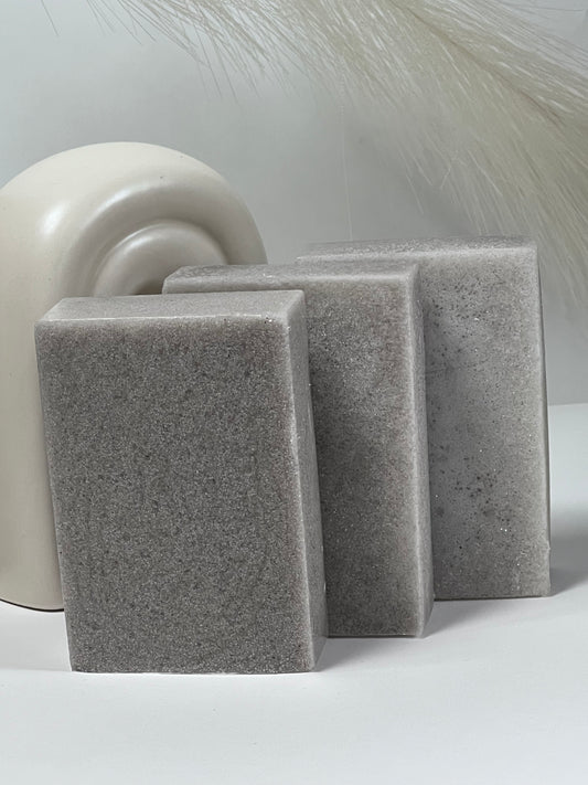 Tea Tree & Peppermint Pumice Stone