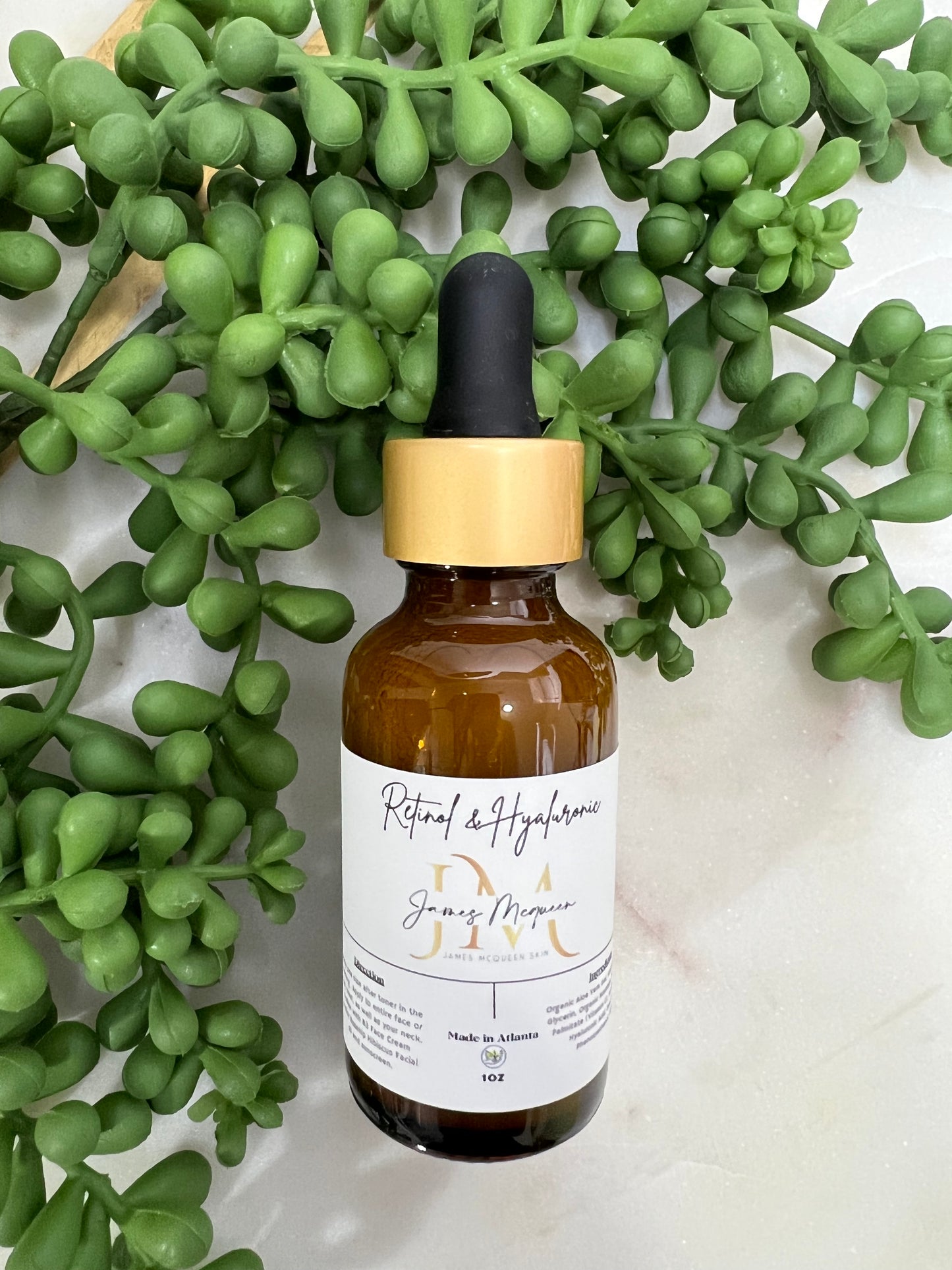 Retinol & Hyaluronic Serum